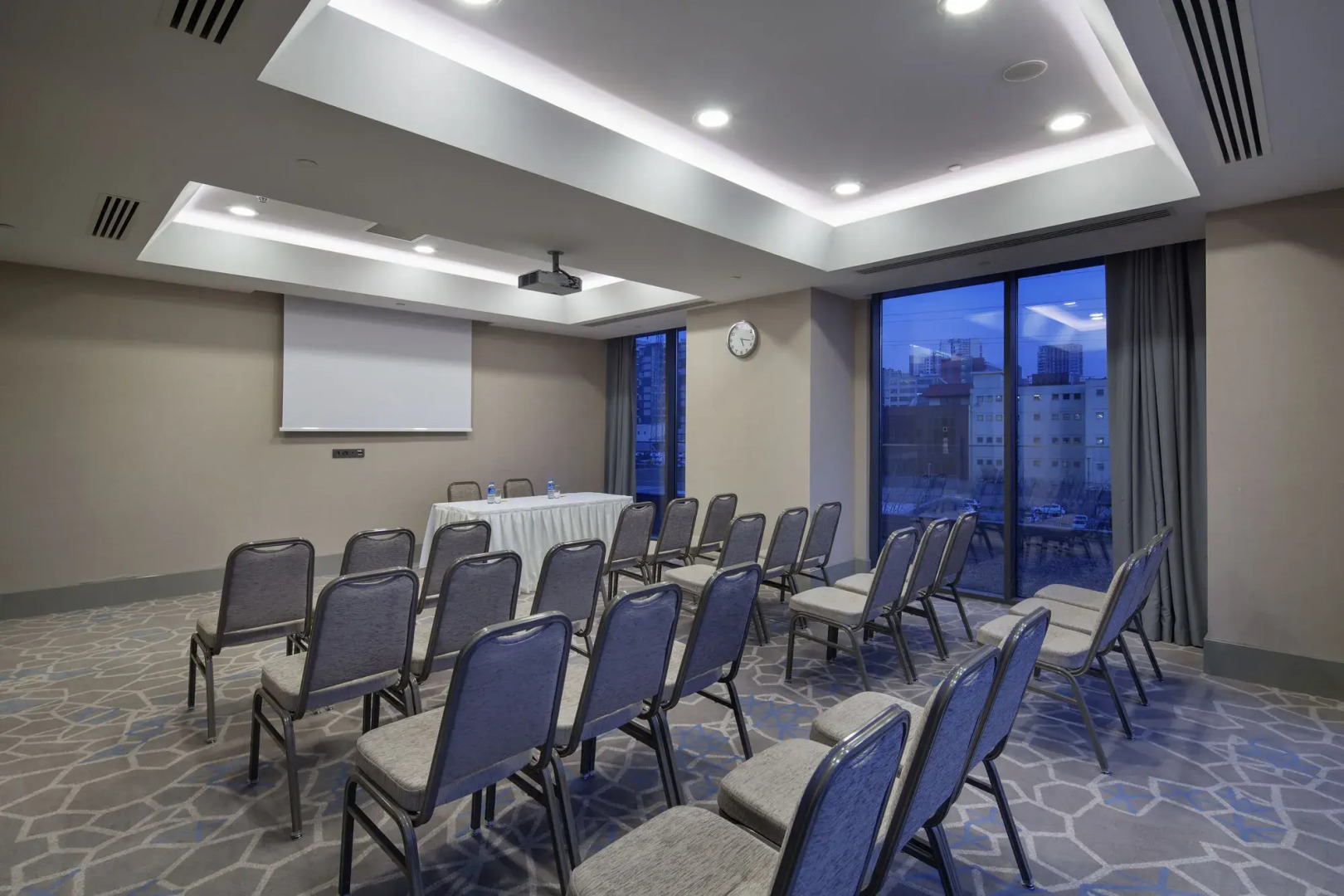 Foto - Hilton Garden Inn Istanbul Atatürk Airport