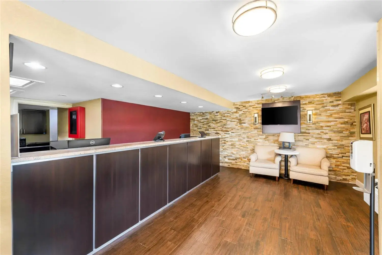 Photo - Econo Lodge Charlotte Airport