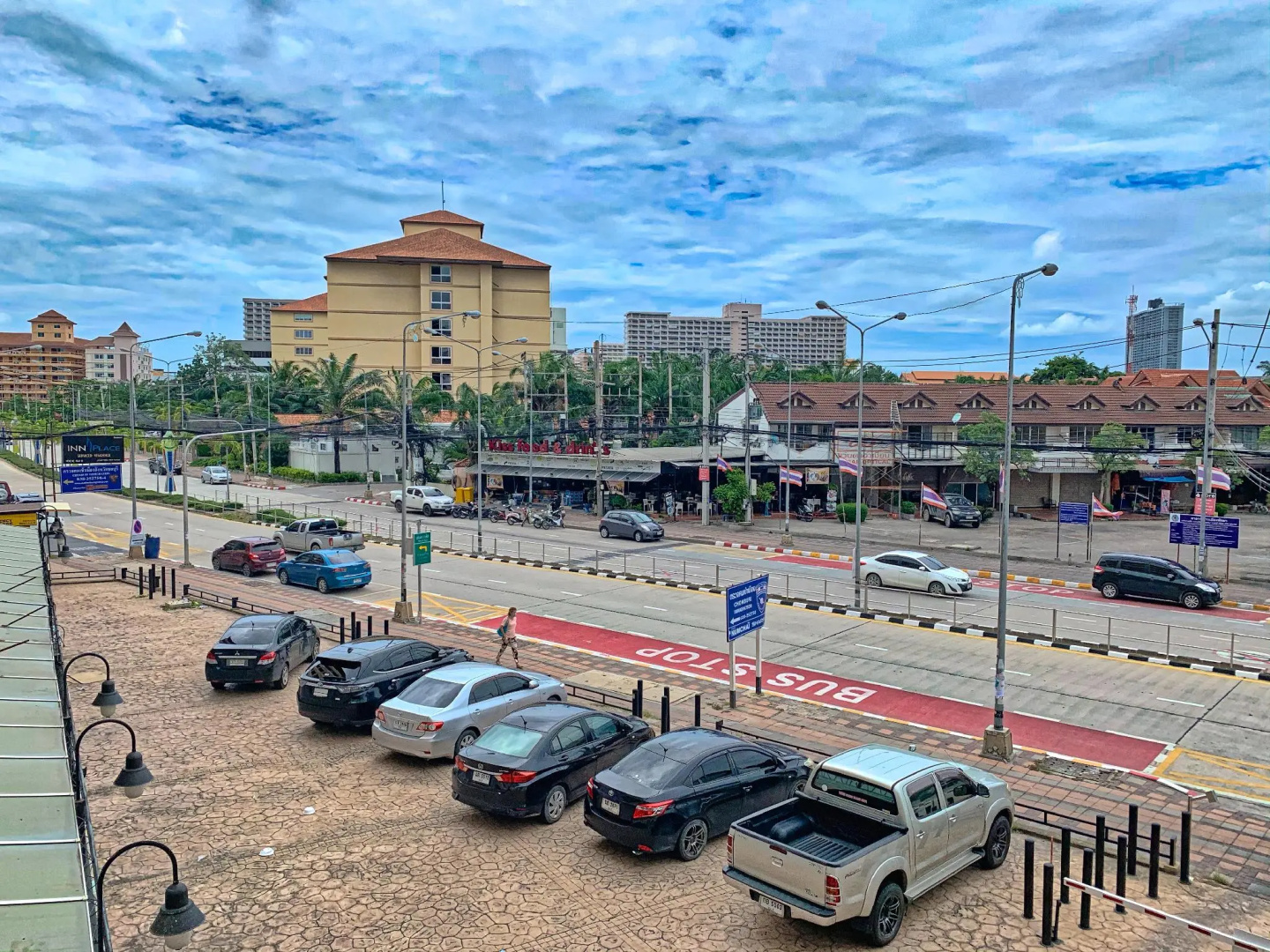 Foto - Jomtien Beach Hostel - Soi 7 Prime Spot - 200m to Beach next to Food Market