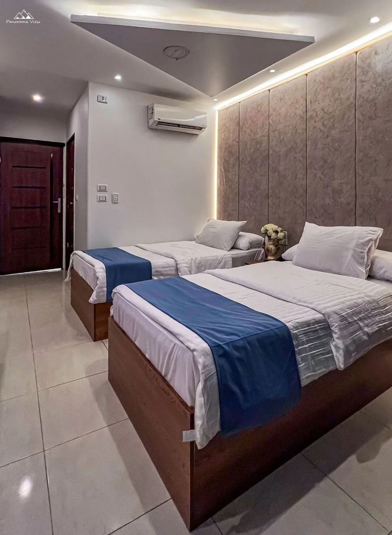 Photo - Pyramids INN