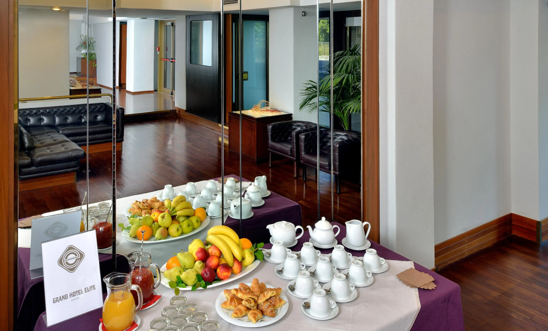 Photo - Grand Hotel Elite