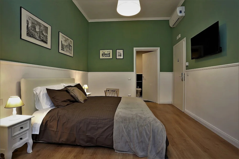 Photo - Romantica Guest House