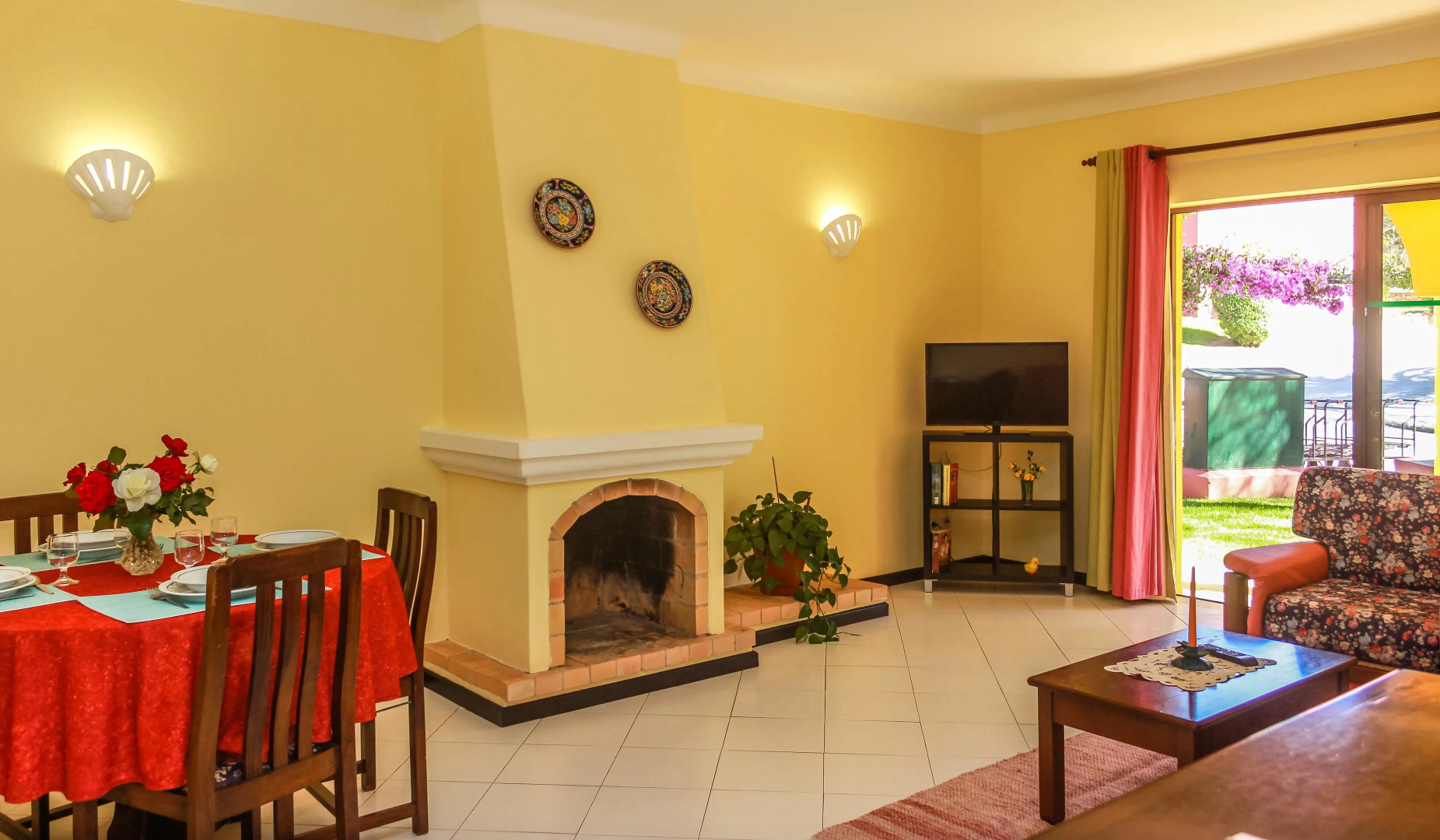 Foto - Colina Village