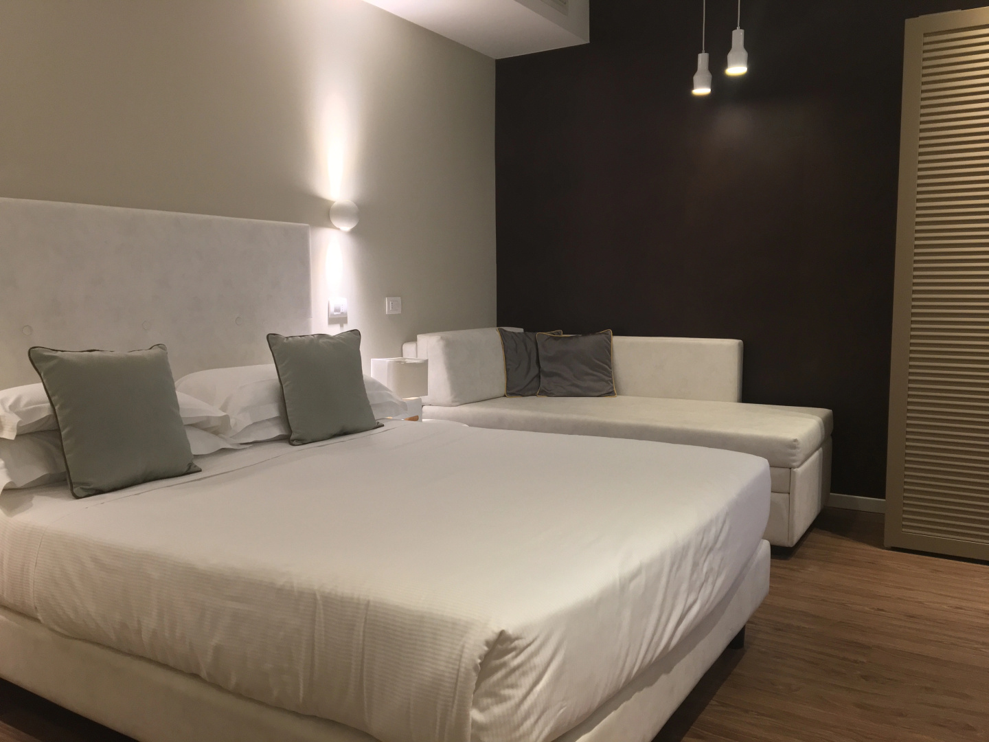 Photo - Hotel Select Suites & Spa