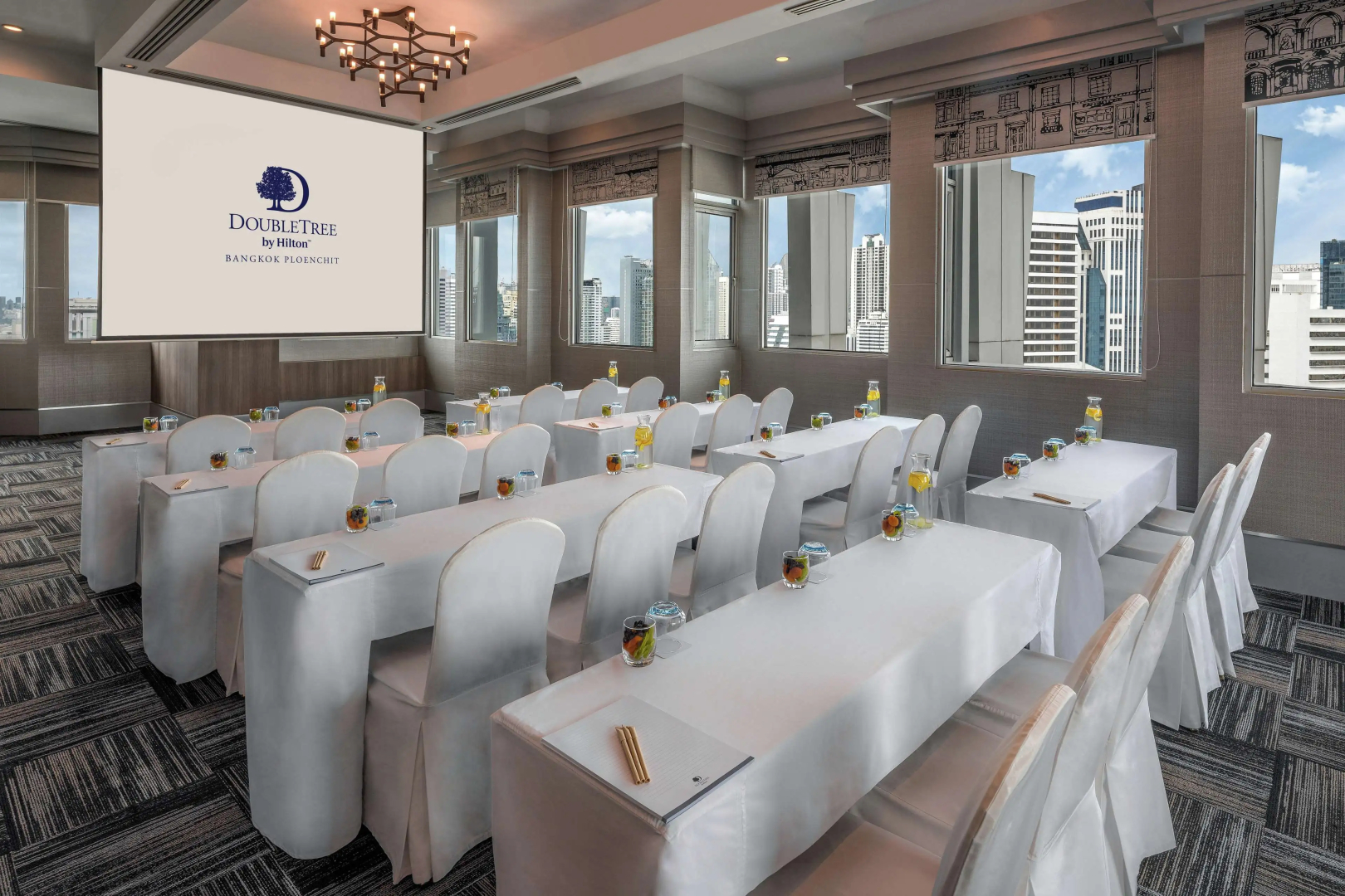 Foto - DoubleTree by Hilton Bangkok Ploenchit