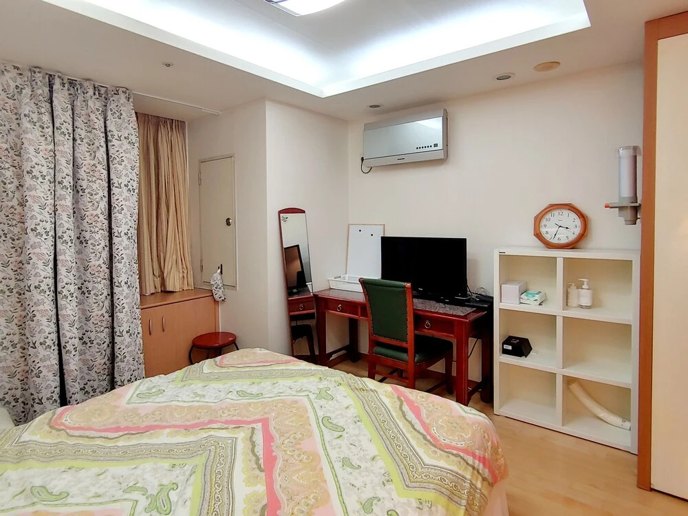 Photo - Khan Residence