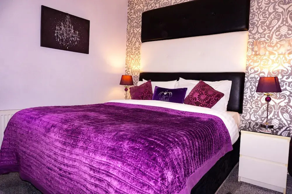 Photo - Kenley Hotel