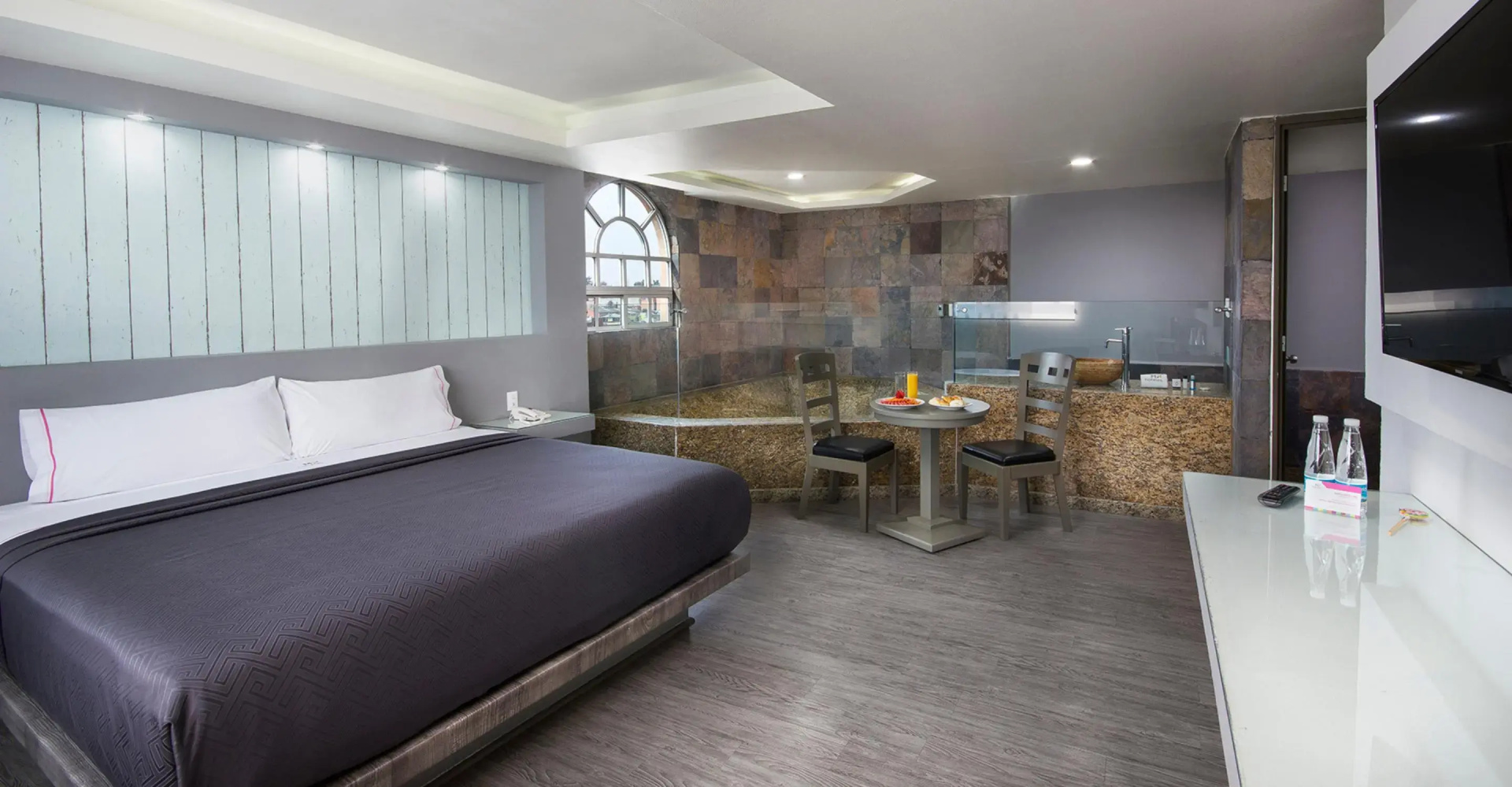 Photo - Hotel MX congreso CDMX, Trademark Collection by Wyndham