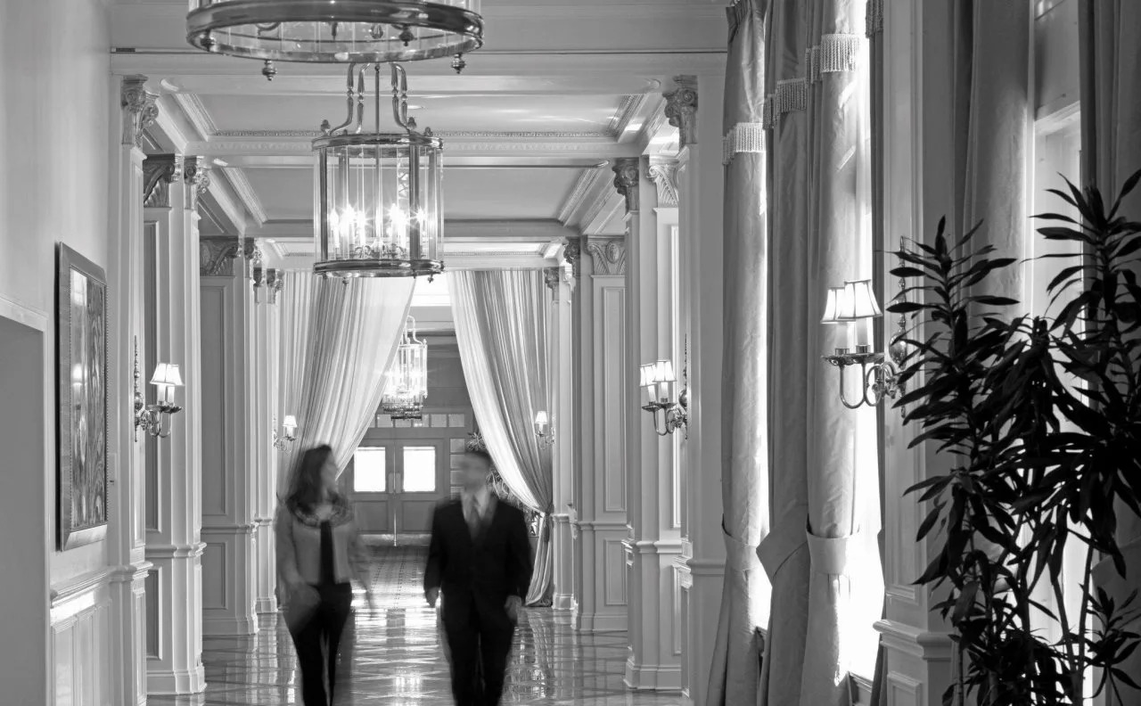 Photo - Warwick Melrose Hotel