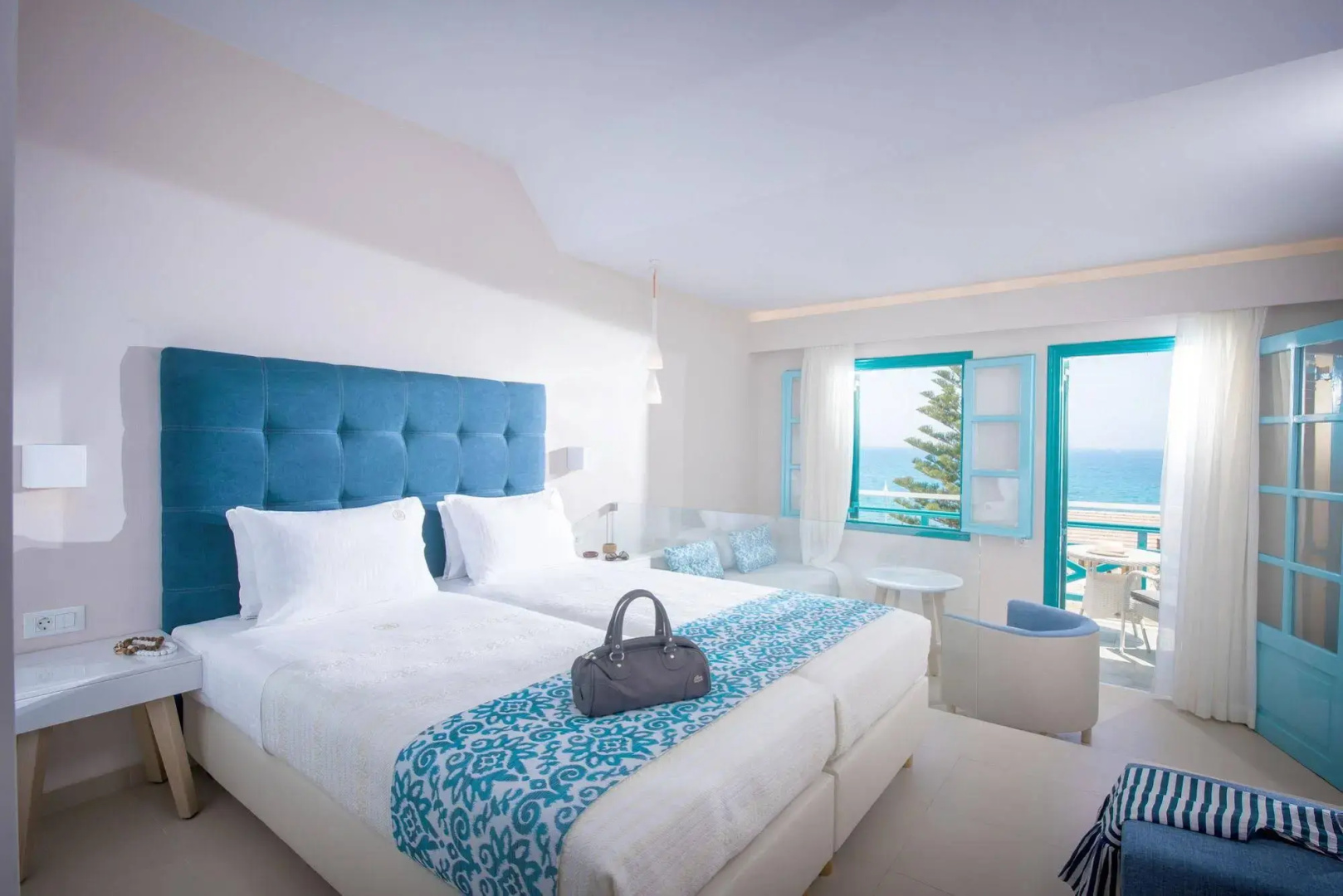 Photo - Petra Beach Hotel
