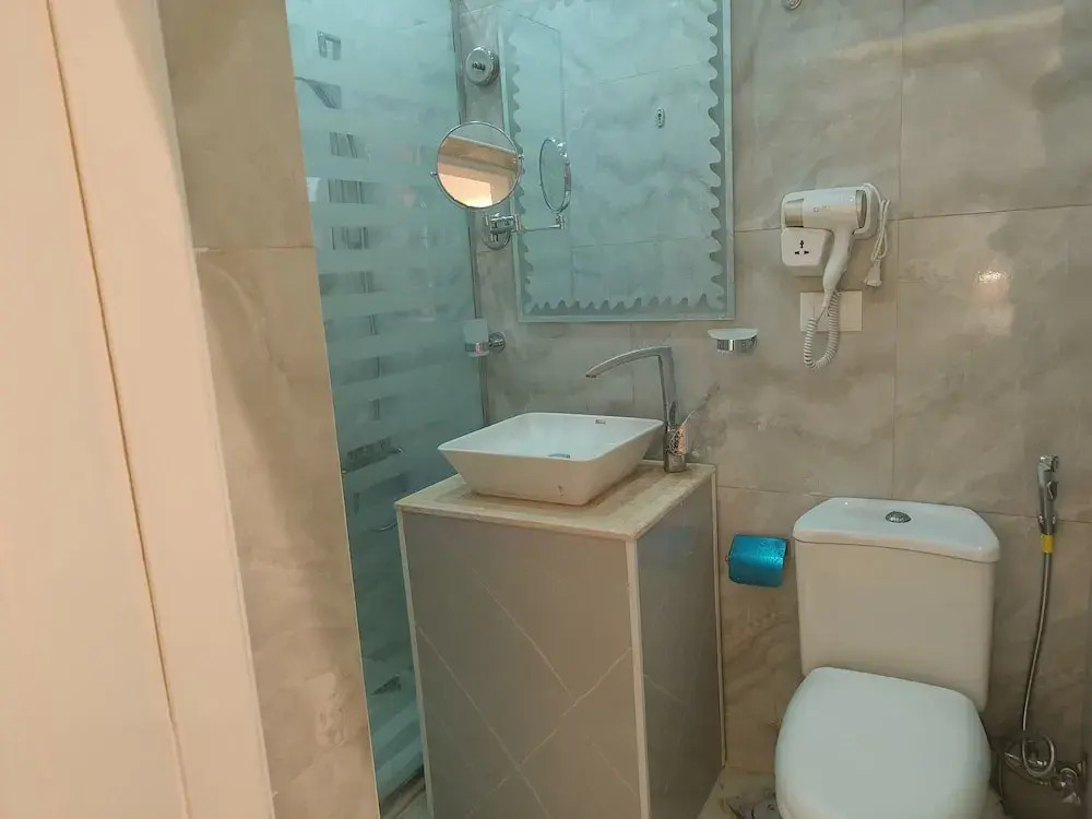 Photo - Maria Pyramids House