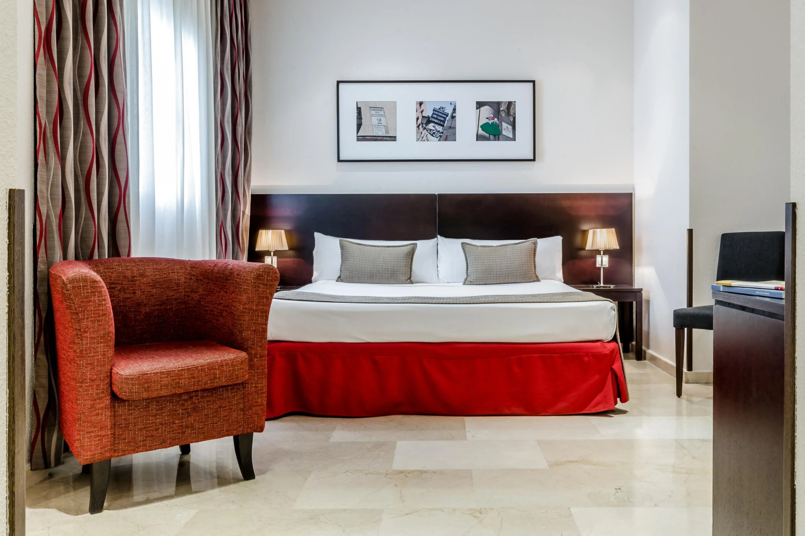 Photo - Hotel Exe Suites 33