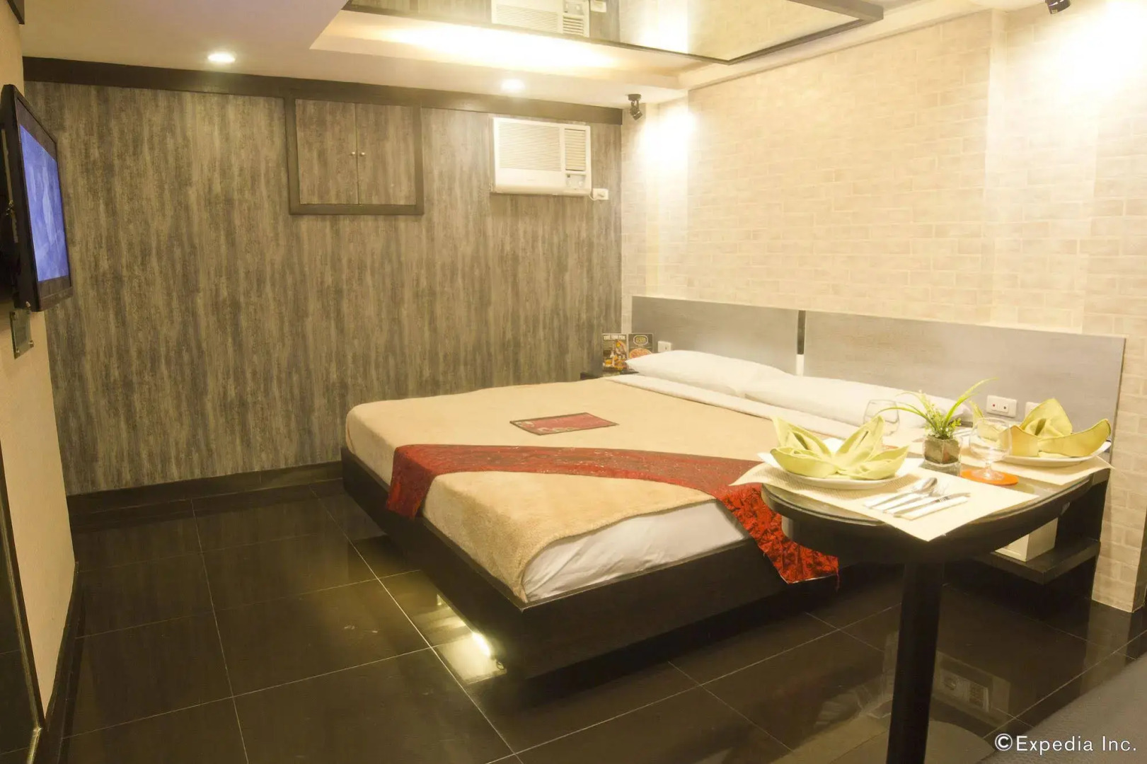 Foto - Victoria Court Las Piñas