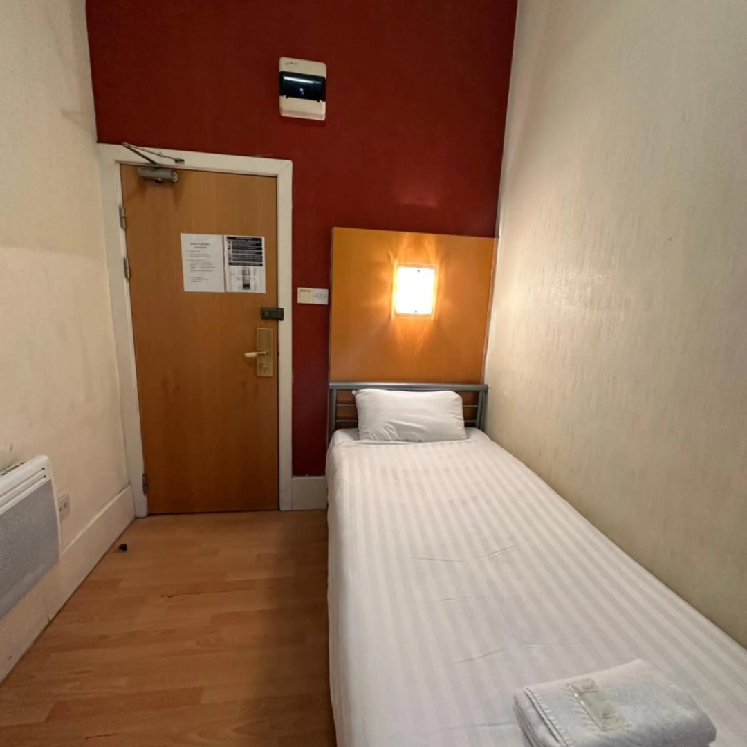 Photo - Berkeley Court Hotel