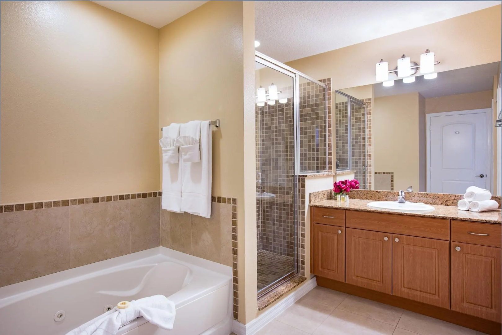 Foto - The Point Hotel & Suites