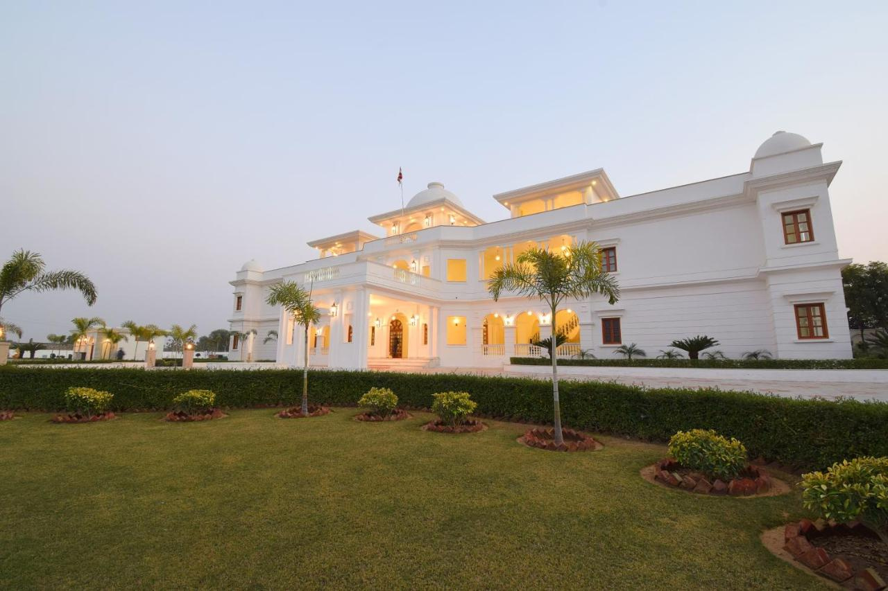 Foto - Umaid Farm Resort - A Legacy Vintage Stay in Jaipur
