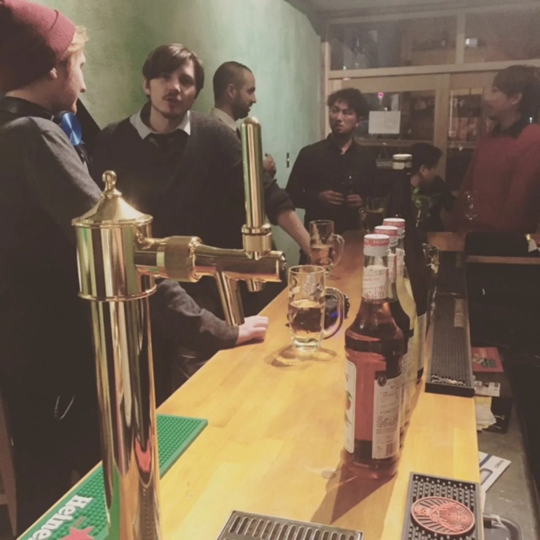 Foto - Backstage Party Hostel & Bar