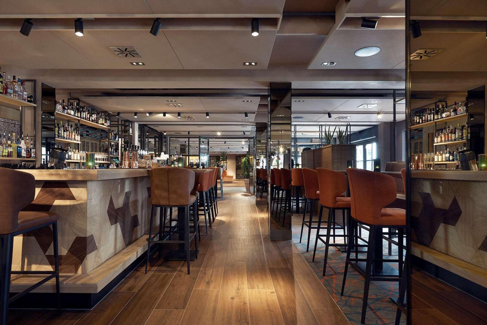 Photo - Carlton President