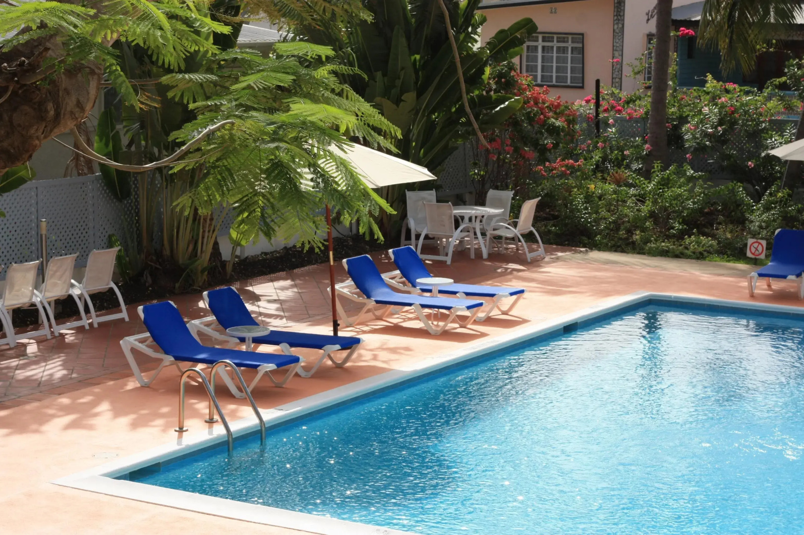 Photo - Time Out Hotel