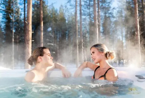 Photo - Glass Resort