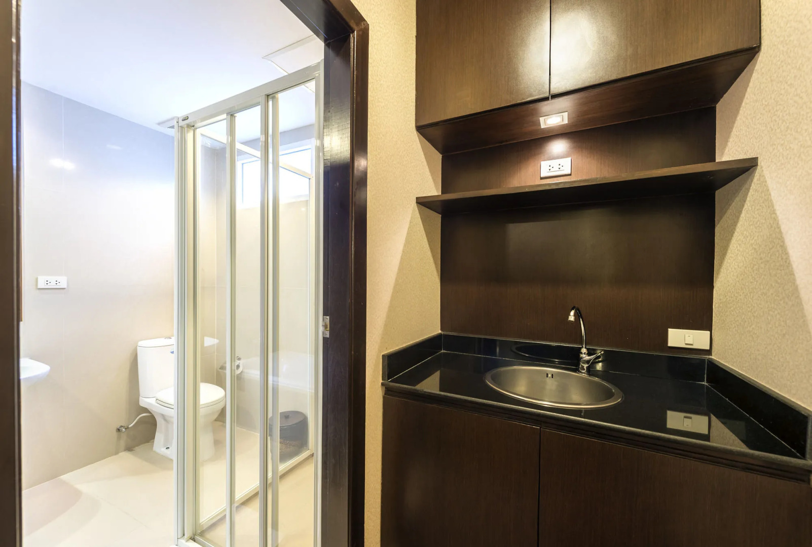 Photo - Qiu Hotel Sukhumvit - BTS On Nut Station