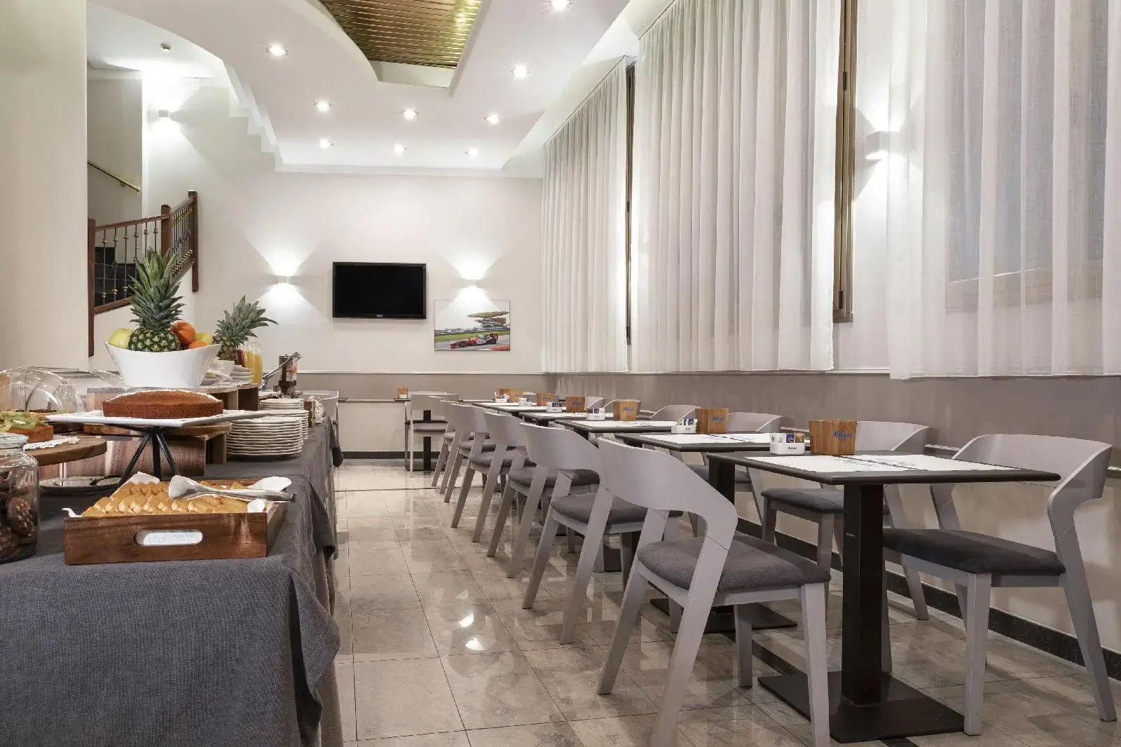 Photo - Mokinba Hotels King