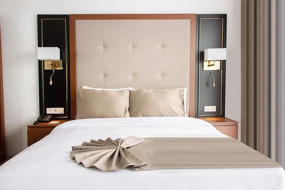 Photo - Shelter Inn Hotel & Spa