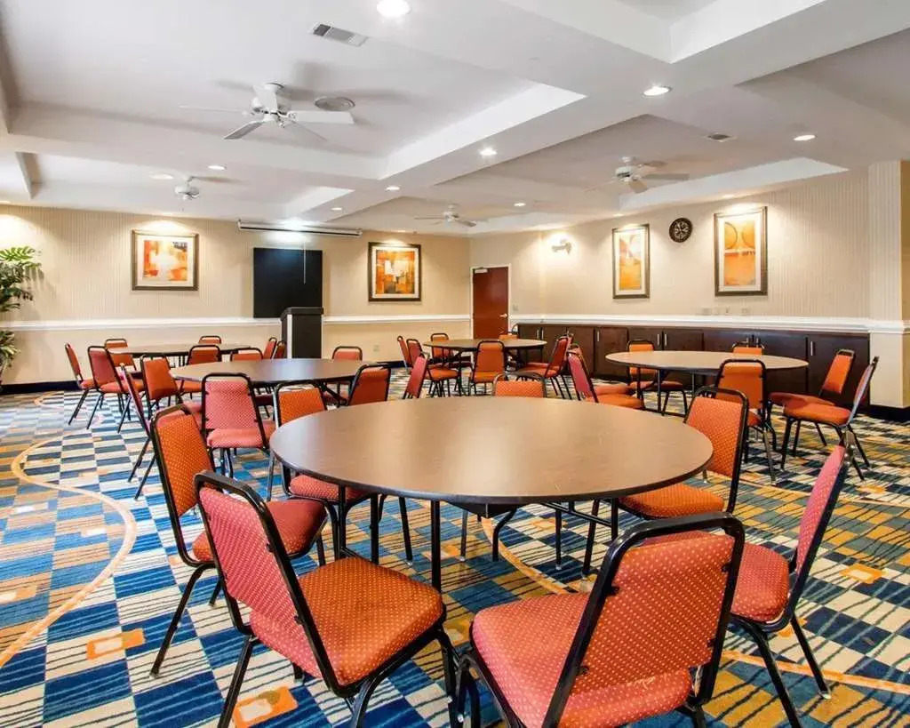 Photo - Comfort Suites Savannah Gateway I-95