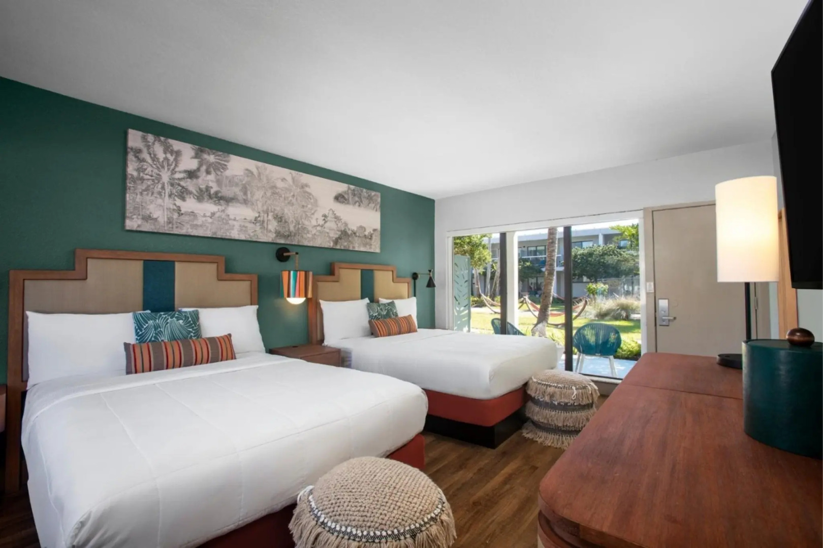 Foto - The Beachcomber St. Pete Beach Resort & Hotel