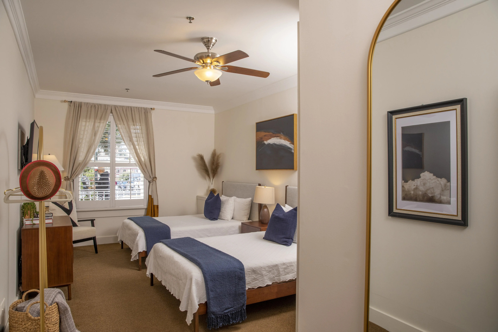 Photo - Washington Square Inn
