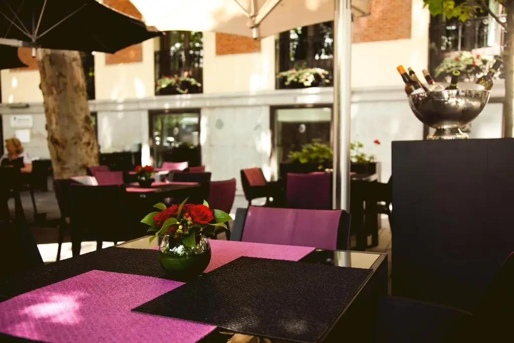 Foto - Hospes Puerta de Alcalá, a Member of Design Hotels