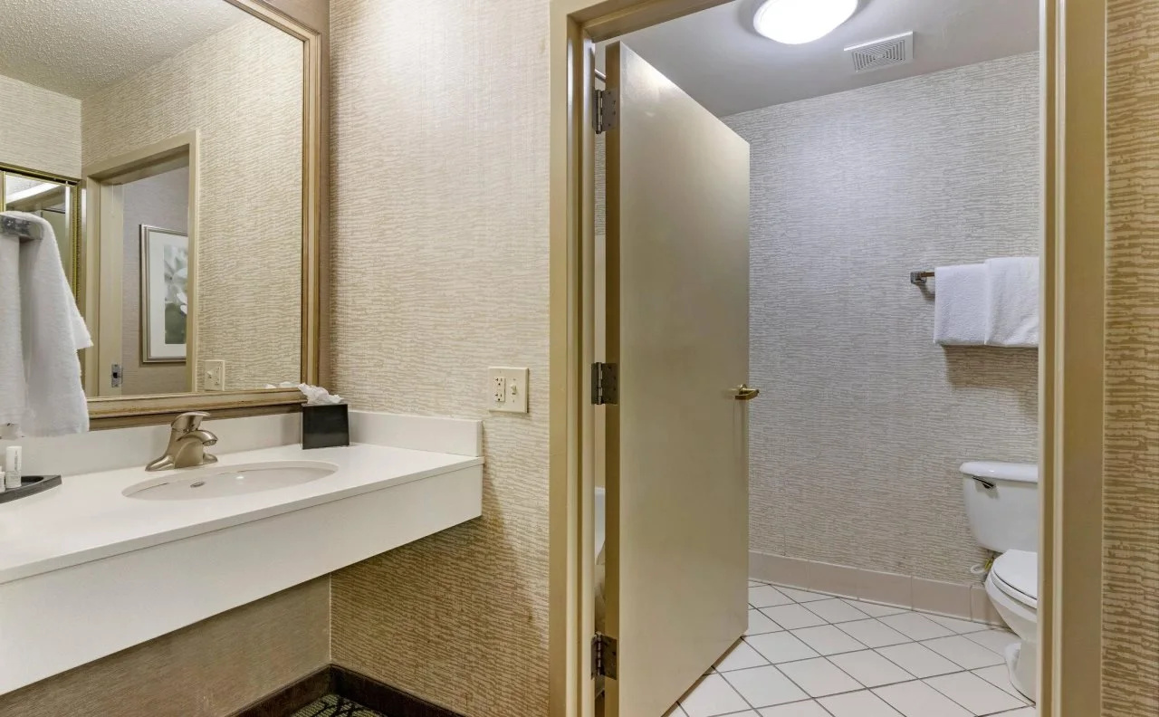 Photo - Courtyard by Marriott Savannah Downtown - Historic District
