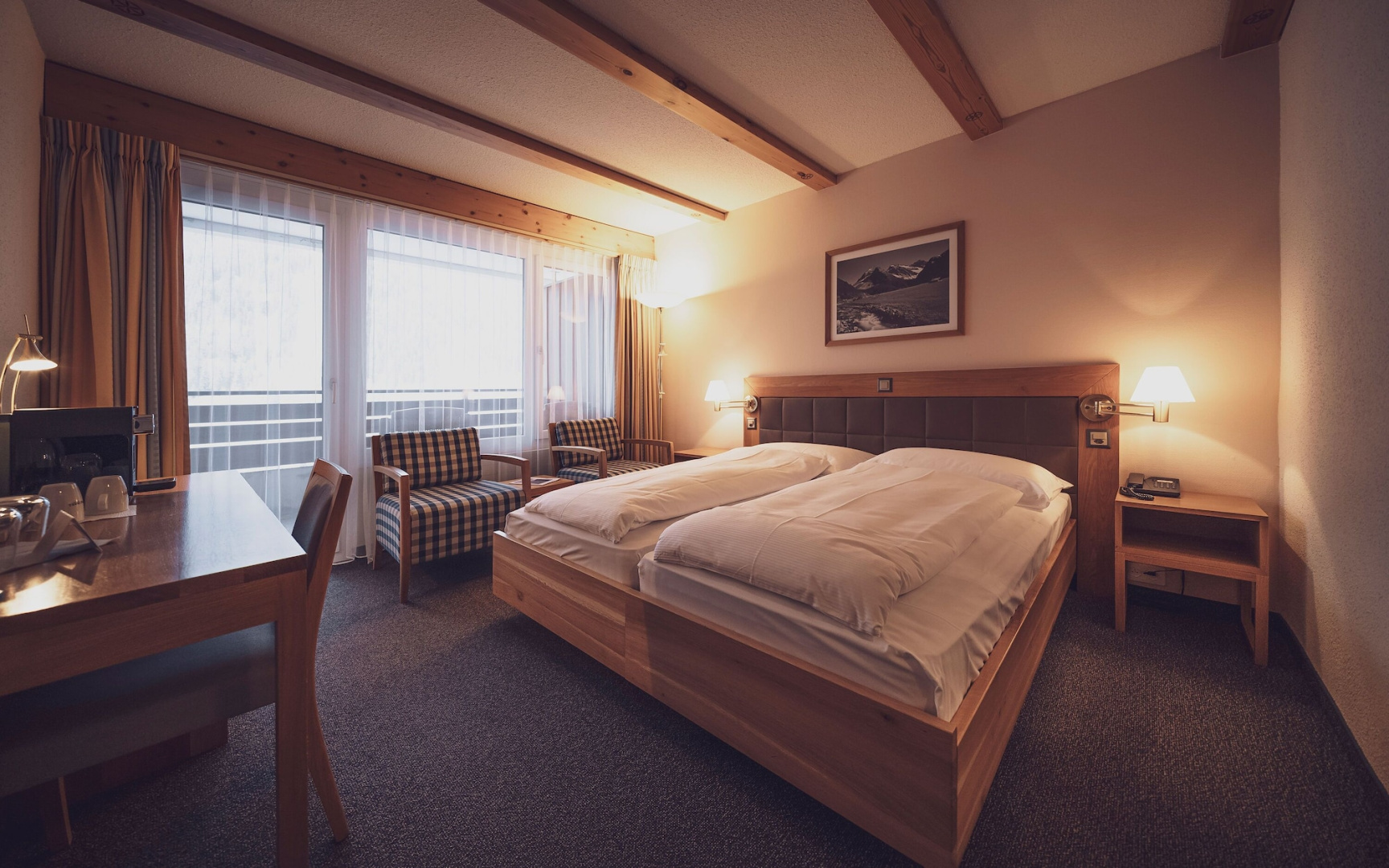 Photo - Mountain Plaza Hotel