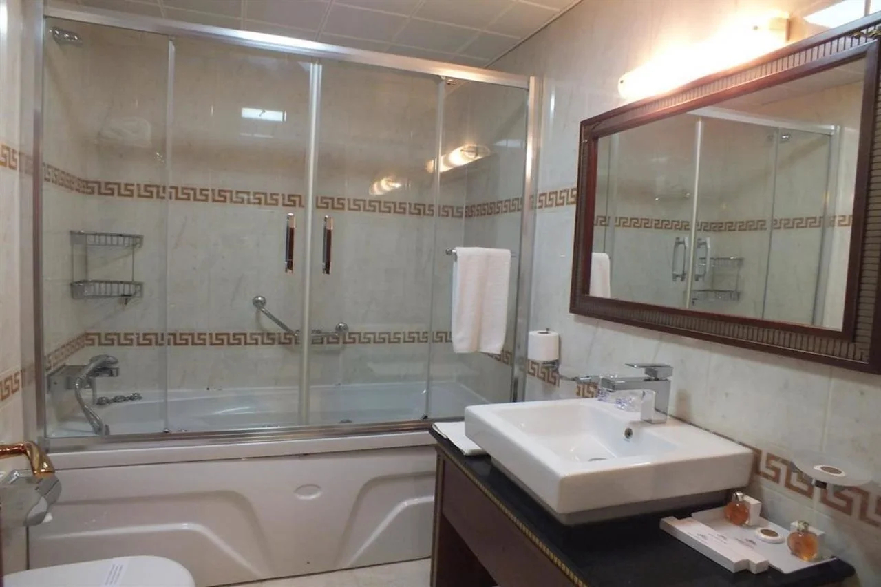 Photo - Grand Asiyan Hotel