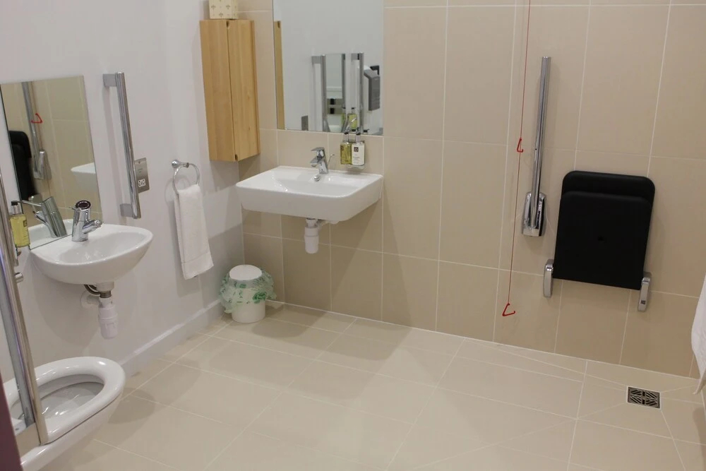 Photo - The Compasses