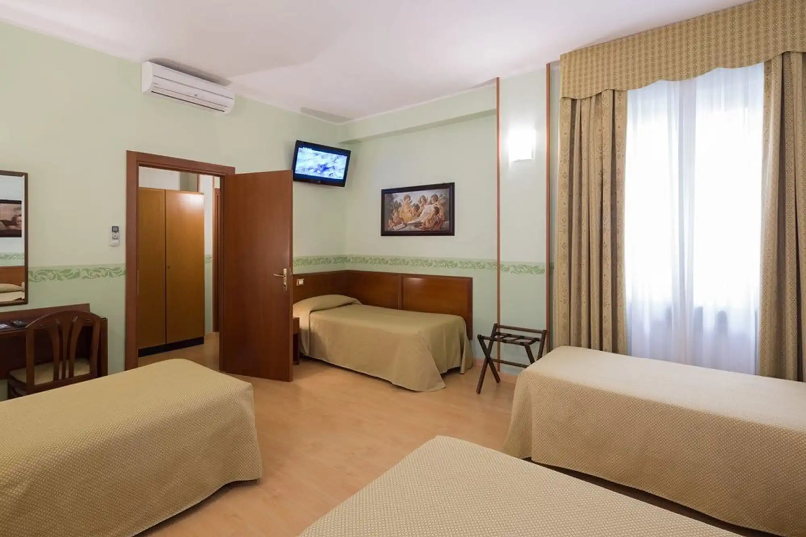 Photo - Hotel Terminus & Plaza