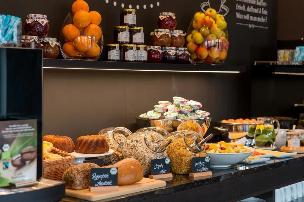 Photo - Motel One Stuttgart-Bad Cannstatt