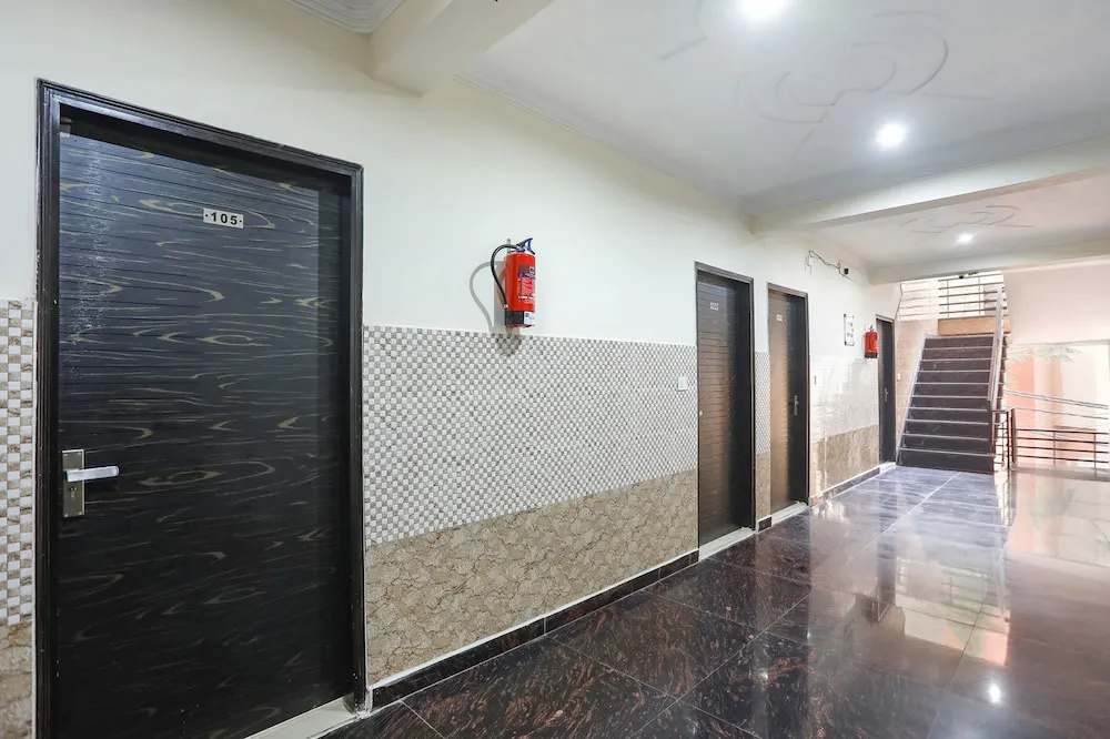 Photo - FabHotel ASP Royal Residency Inn