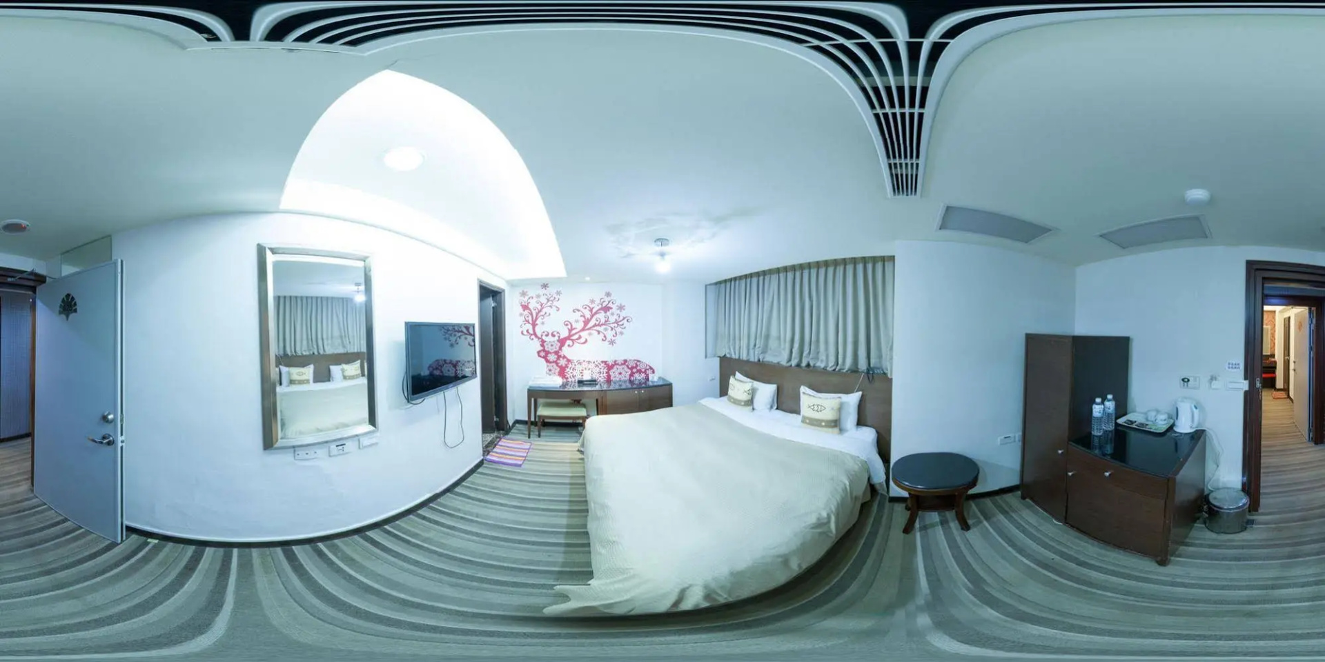 Photo - Lio Hotel