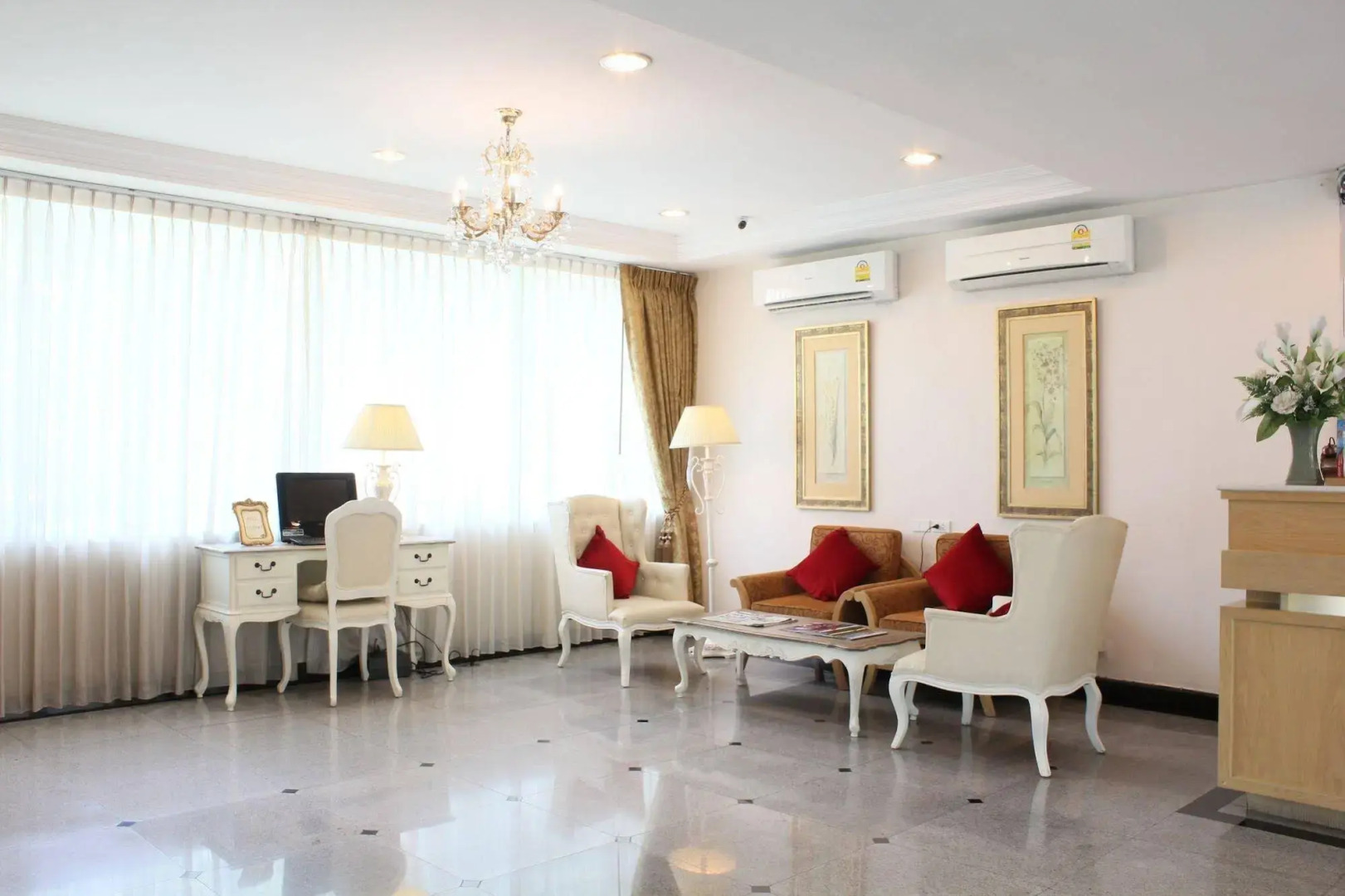 Photo - Romance Hotel Bangna