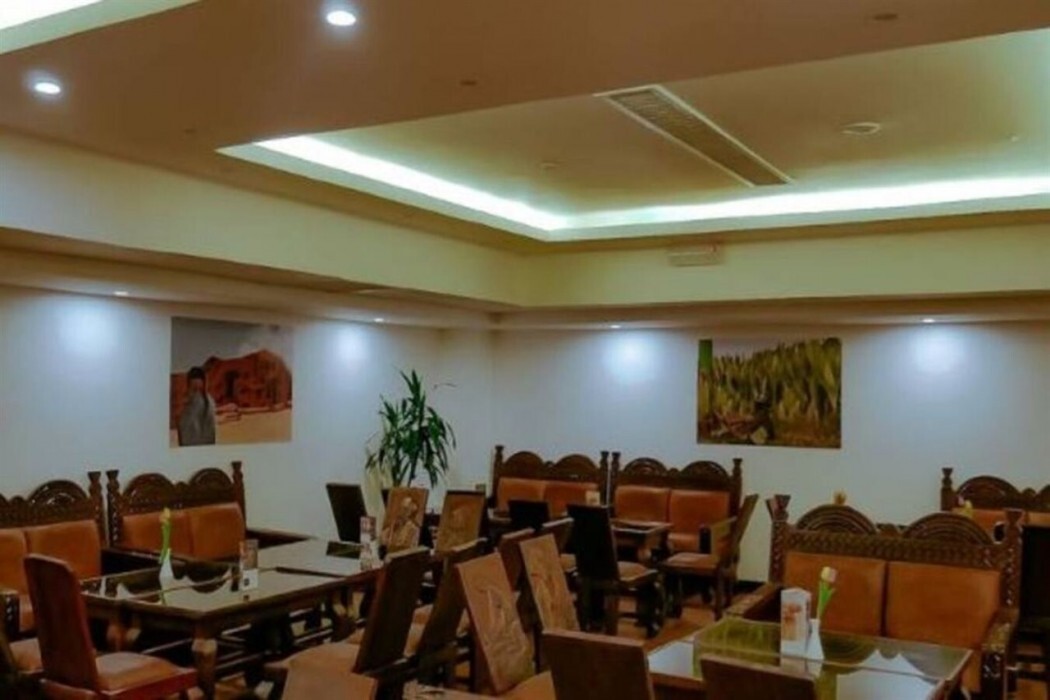 Photo - The Grand Palace Hotel