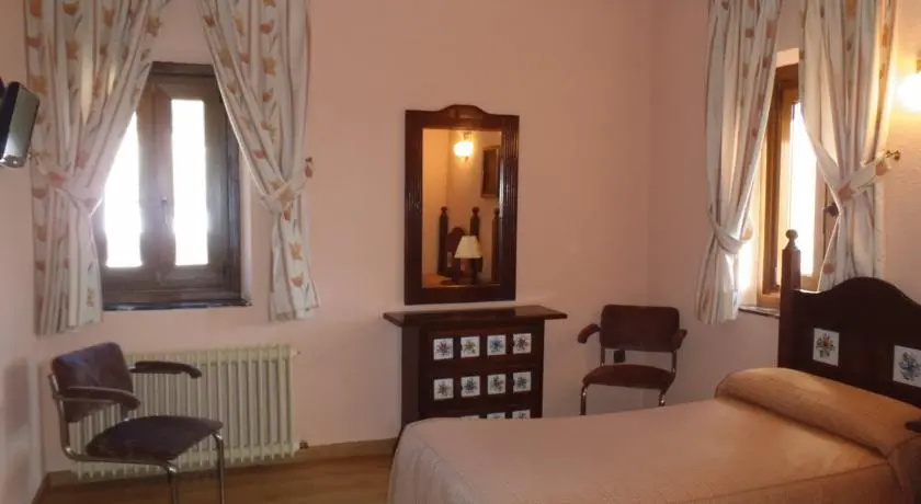 Photo - Hostal Longinos El Aribel