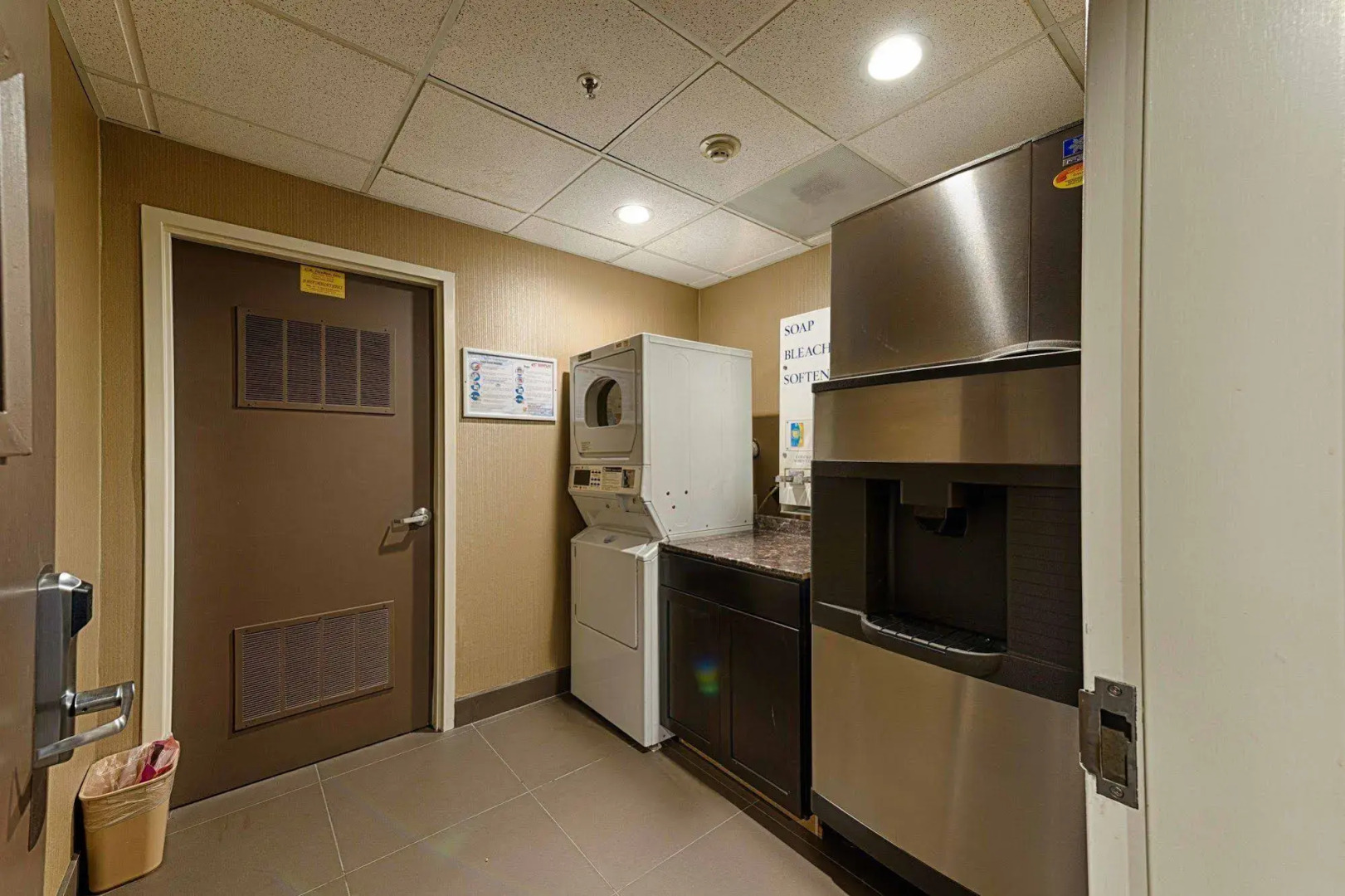 Foto - Best Western Plus Delta Inn & Suites