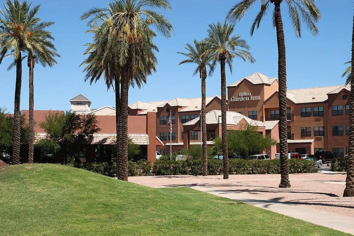 Photo - Hilton Garden Inn Phoenix Airport