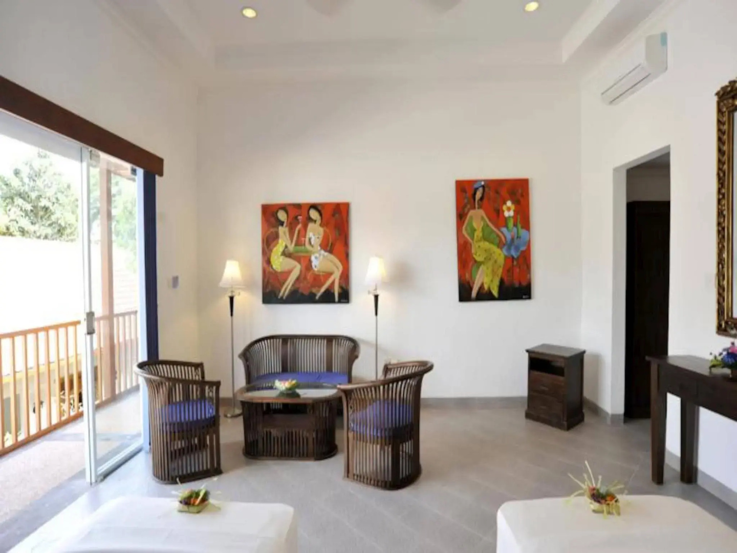 Photo - Aquarius Beach Hotel