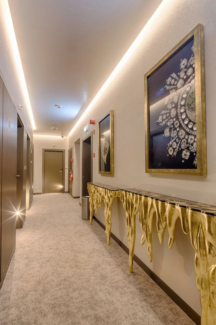 Photo - MeraPrime Gold Design Hotel
