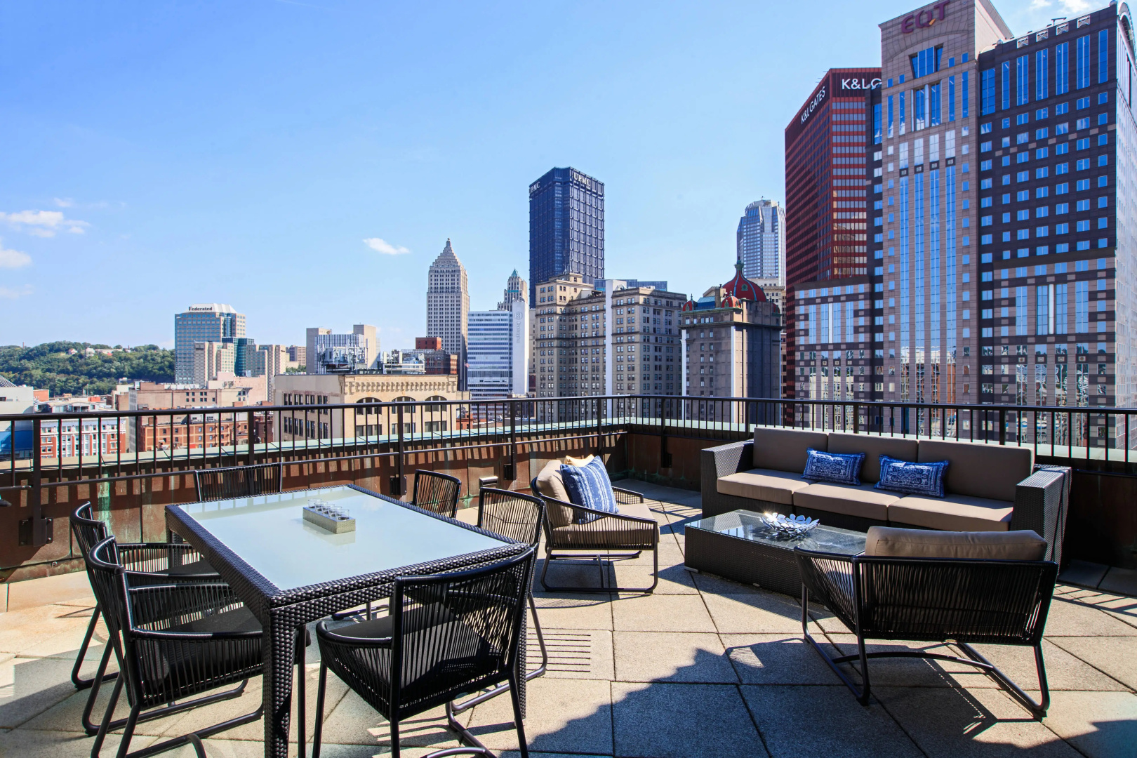 Photo - Renaissance Pittsburgh Hotel