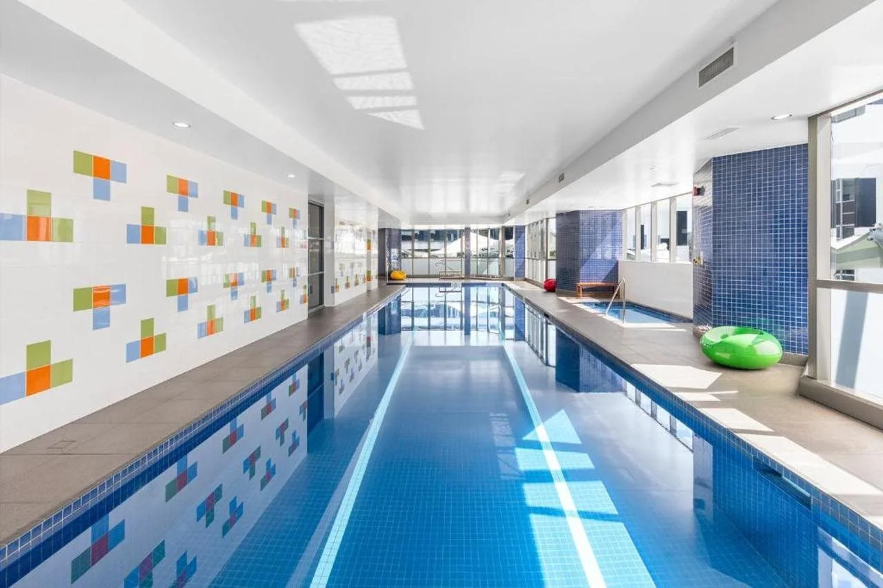 Photo - Meriton Suites Herschel Street, Brisbane