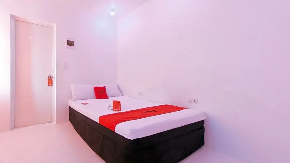 Foto - RedDoorz @ Jolly Orange Paranaque