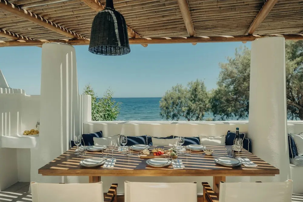 Photo - Damma Beachfront Luxury Villa